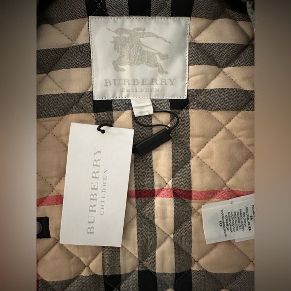 Burberry Baby Black Quilted Jacket, brand new with tag, size 6 months - Picture 7 of 8
